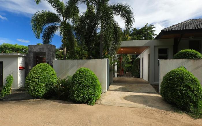 Baan Bua Estate by Tropiclook