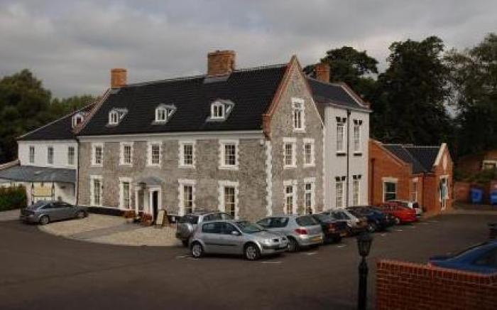 Waveney House Hotel