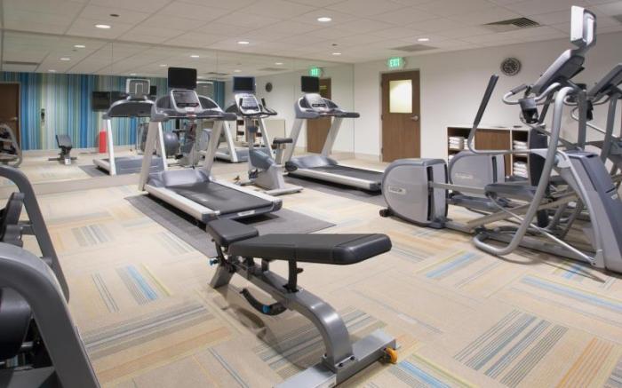 Holiday Inn Express & Suites Panama City Beach - Beachfront By IHG