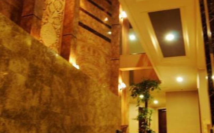 Apple Green Hotel