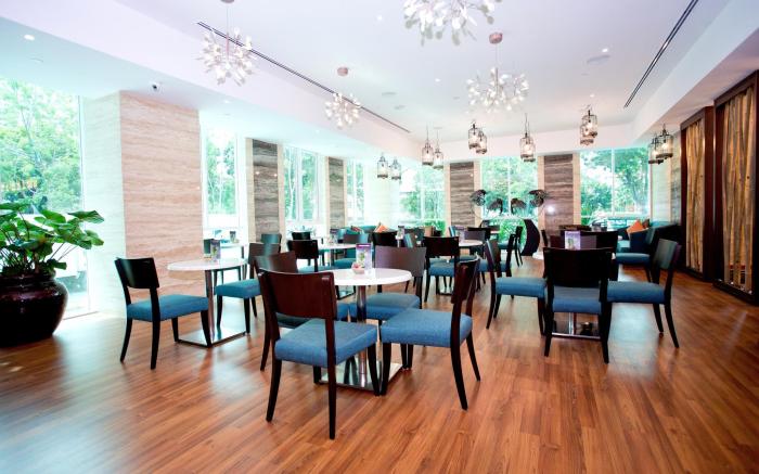 Vouk Hotel Suites