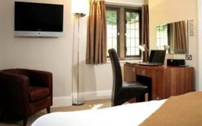 Hatton Court Hotel