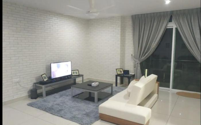 KSL City 3Bedroom 6bed 2 bathrm 6-12pax  Free Wifi