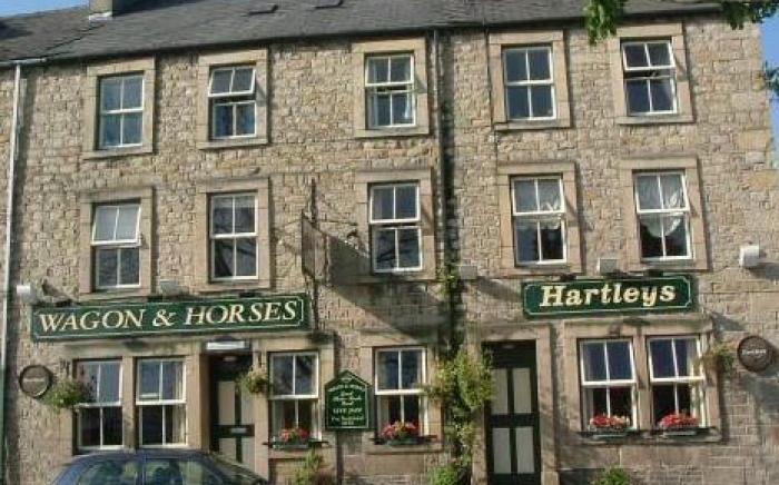Wagon & Horses