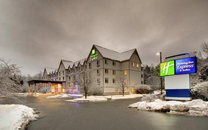 Holiday Inn Express & Suites Lincoln East - White Mountains By IHG