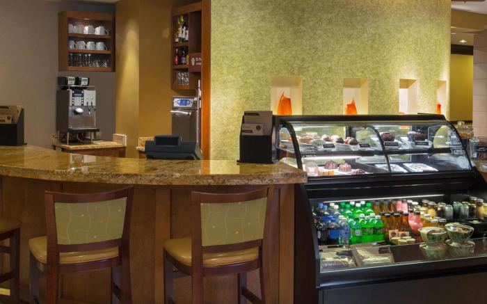 Hyatt Place Overland Park Convention Center