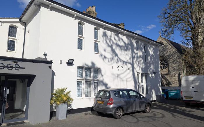 OYO The Firs Lodge London Heathrow 