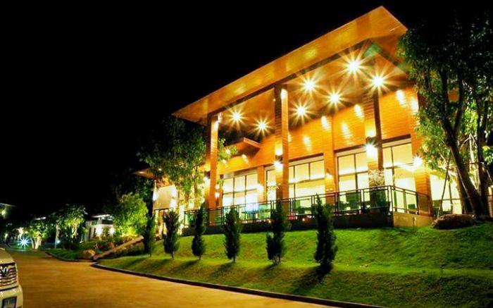 Nutchana Hill Boutique Hotel