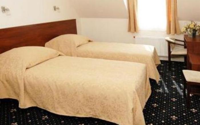 Hotel Fero Express POKOJE KLIMATYZOWANE AC