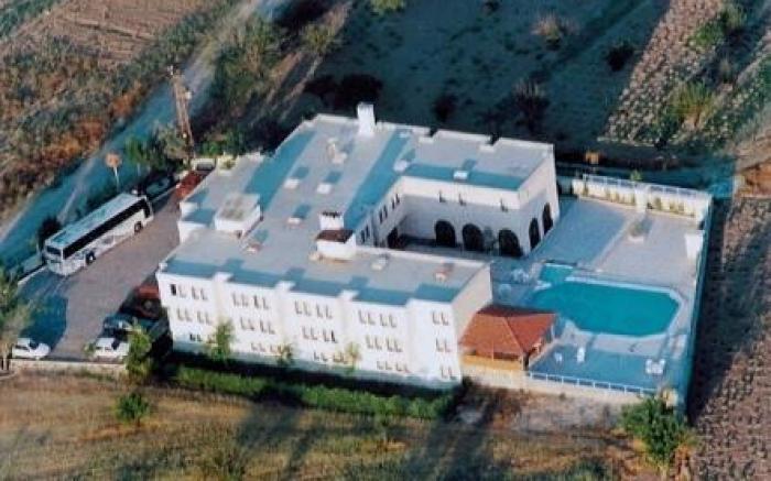 Ciner Hotel