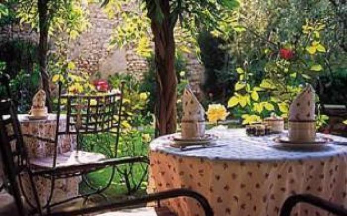 Le Castellas Hotel & SPA - PONT DU GARD - UZES