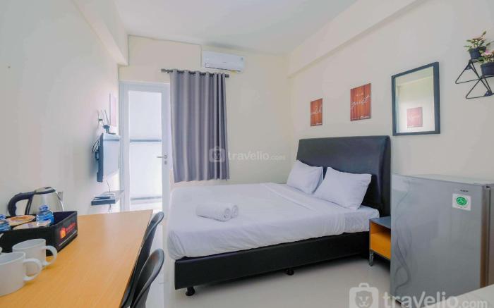 Comfy Studio Bogorienze Resort Apt By Travelio