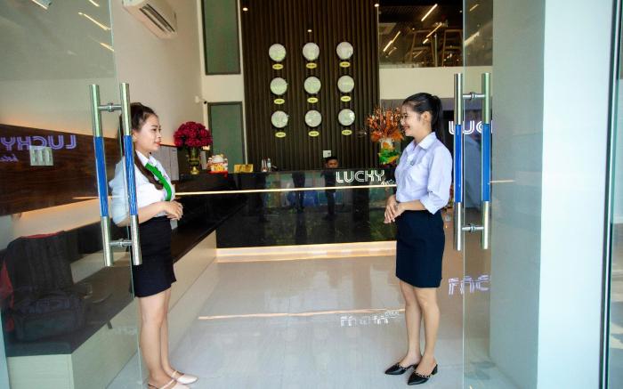 Lucky Hotel