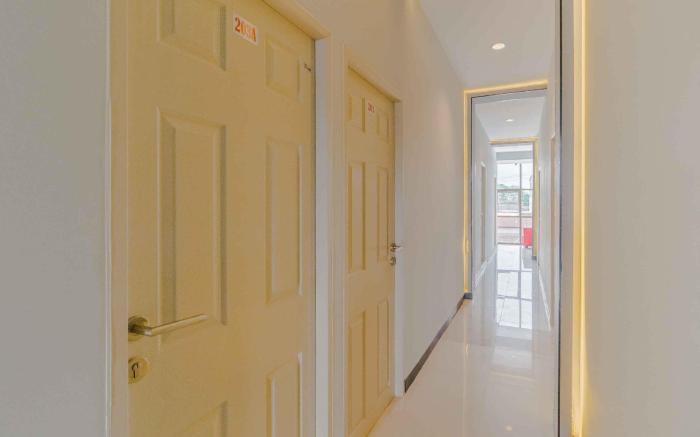 RedDoorz Plus near Millenium ICT Centre Medan 2