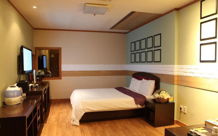 Bundang King Hotel