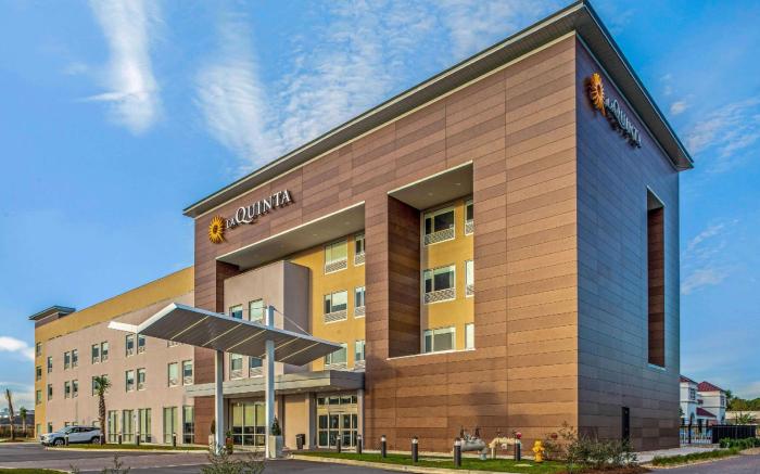La Quinta Inn & Suites by Wyndham Miramar Beach-Destin