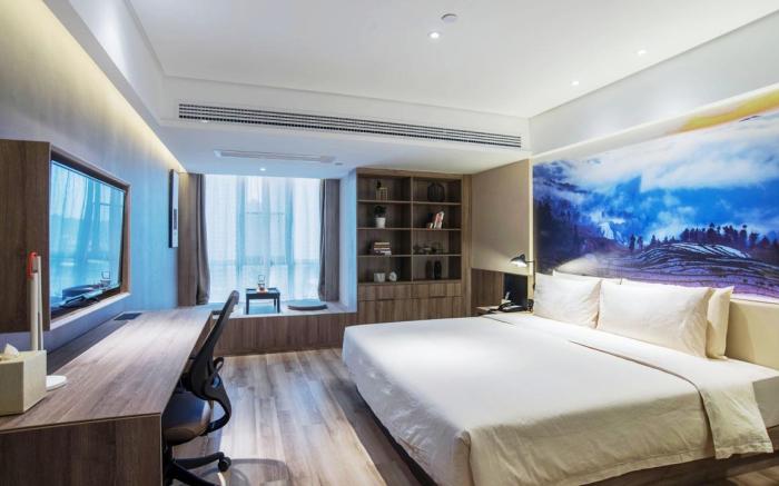 Atour Hotel Changsha Hongxing Desiqin