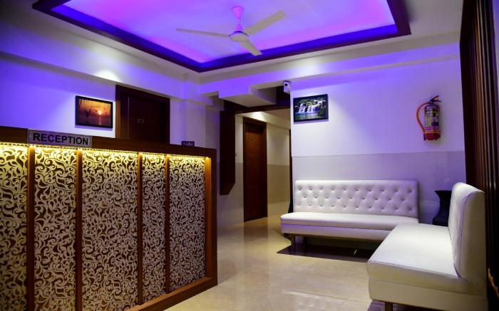 Hotel Monarch Center Point near Dahanu Beach, Bordi