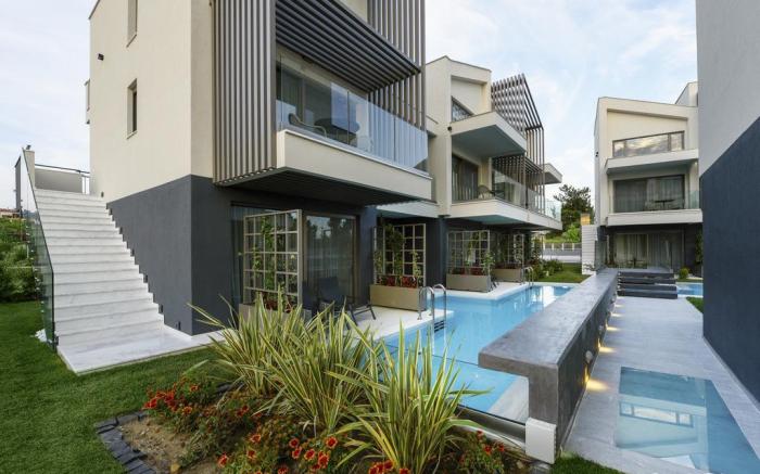 Serenity Suites