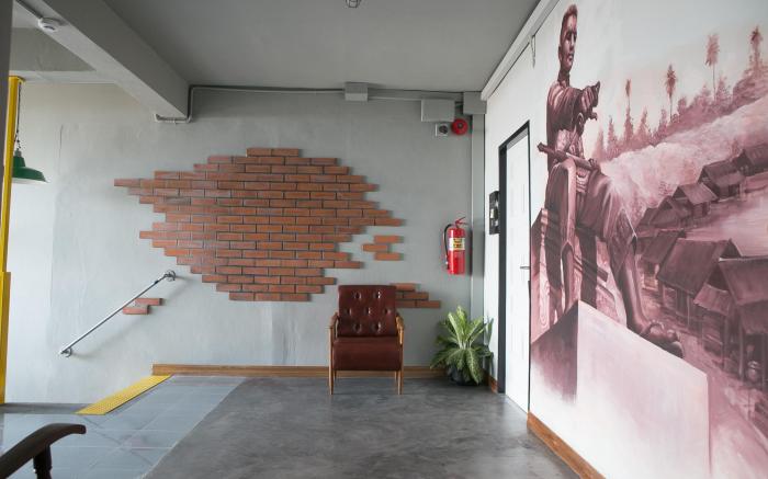 The 8 Factory Hotel