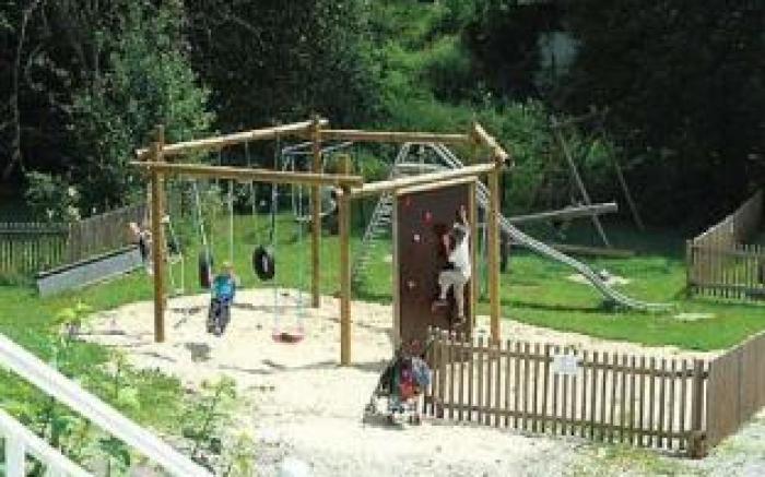 Landgasthof zum Hirschenstein, Pension Garni