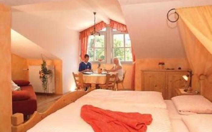 Landgasthof zum Hirschenstein, Pension Garni