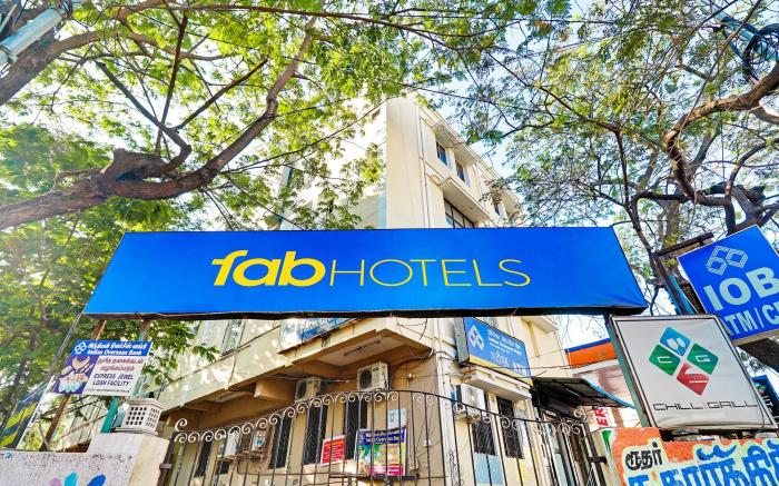 FabHotel Colors Service Apartment, Nr MRC Nagar