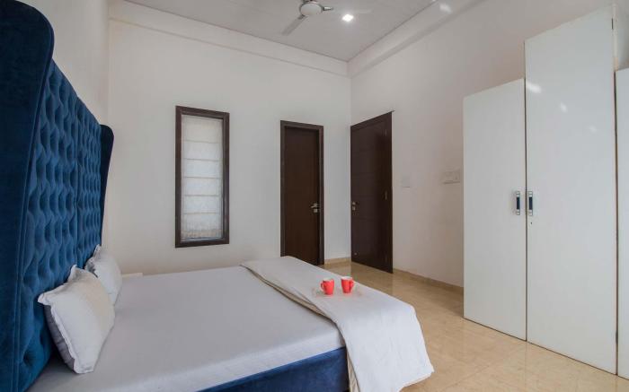 Casa Serenity by StayVista - Relax with a pool, lawn, and inviting jacuzzi