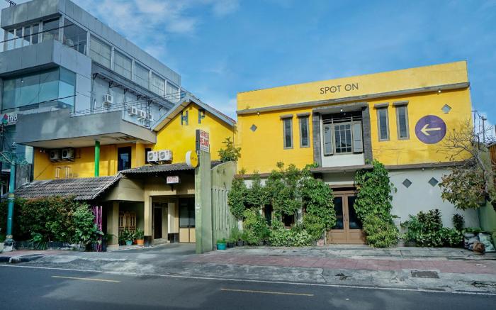SPOT ON 2857 Hotel Pelangi