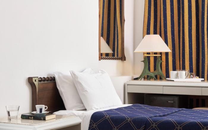 Candia Hotel