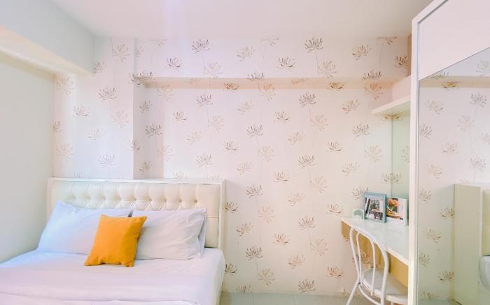 Relaxing 2BR Bassura City Apartment By Travelio