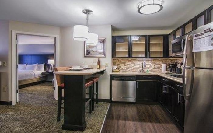 Staybridge Suites Marquette By IHG