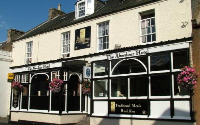 Aberdour Hotel, Stables Rooms & Beer Garden