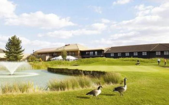 The Essex Golf & Country Club Hotel