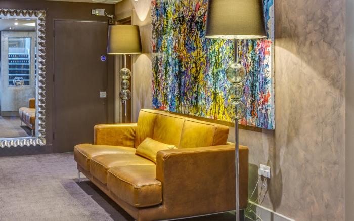 Hotel 55