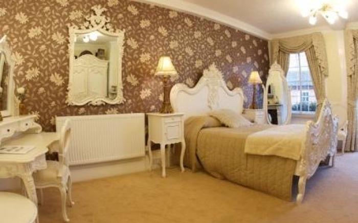 The Kings Arms and Royal Hotel, Godalming, Surrey