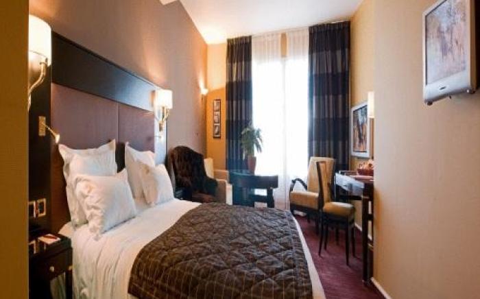 Hotel De La Matelote