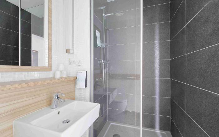 CAMPANILE ROISSY - Aeroport CDG - Le Mesnil Amelot