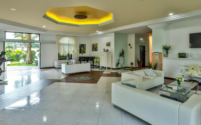 Hotel Delfa - ID 3418