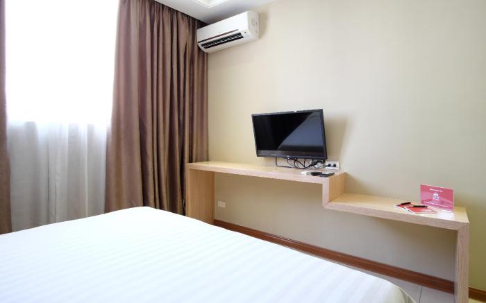 ZEN Premium Dela Chambre Hotel Manila