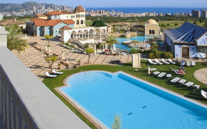 The Level at Melia Villaitana