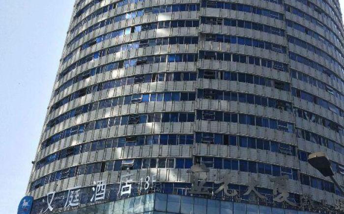 Hanting Hotel Chengdu Chunxi Road Metro Station