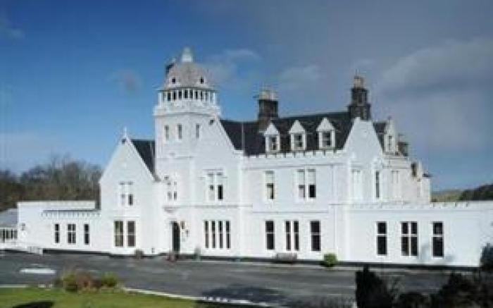 Skeabost House Hotel