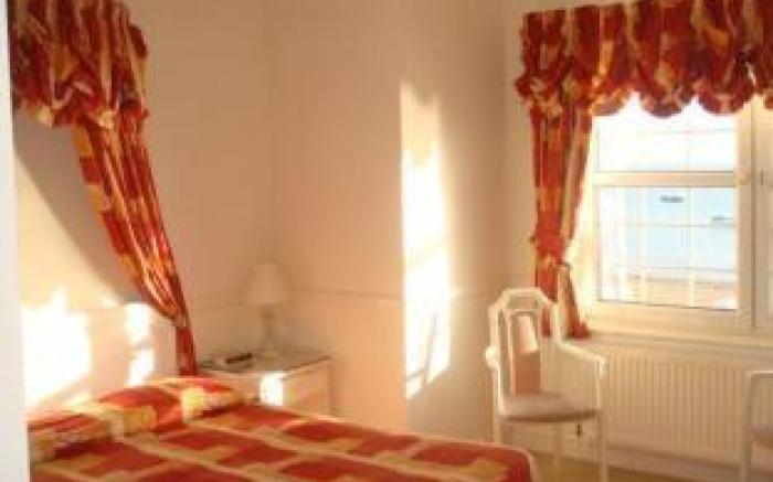 Camelia Hotel