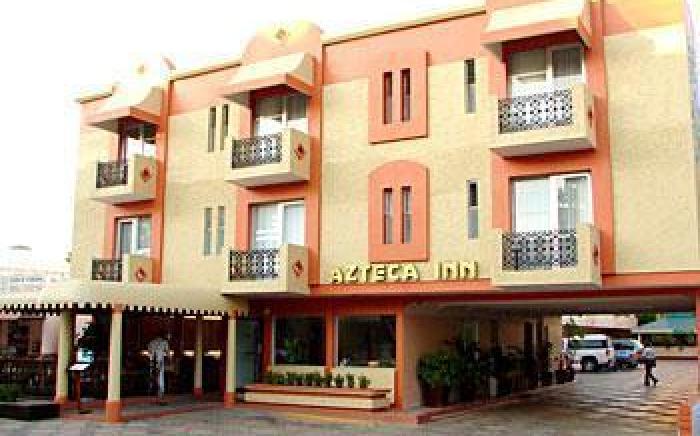 Hotel Azteca Inn