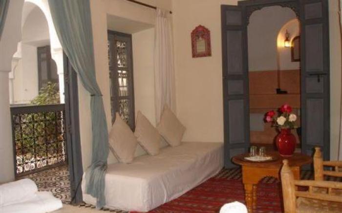 Dar Touyir