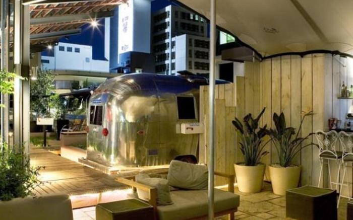 The Grand Daddy Hotel