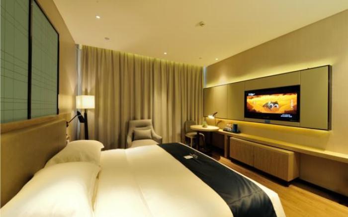 Echarm Hotel Yulin 2nd People's Hospital Qingwan River Park