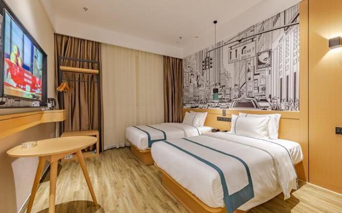 City Comfort Inn Chengdu Southwest University of Finance and Economics Wansheng Metro Station
