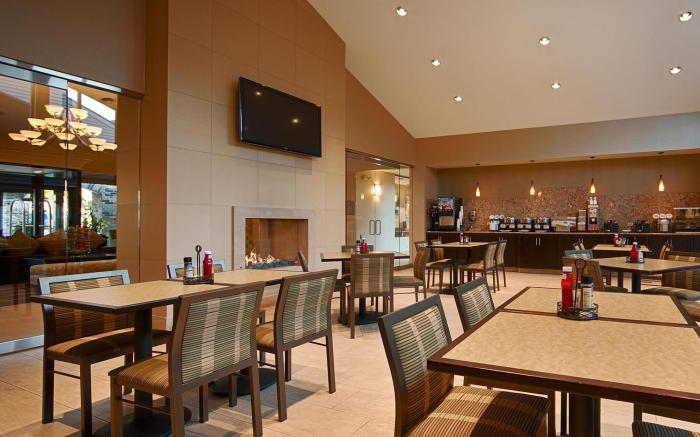 Antioch Hotel & Suites